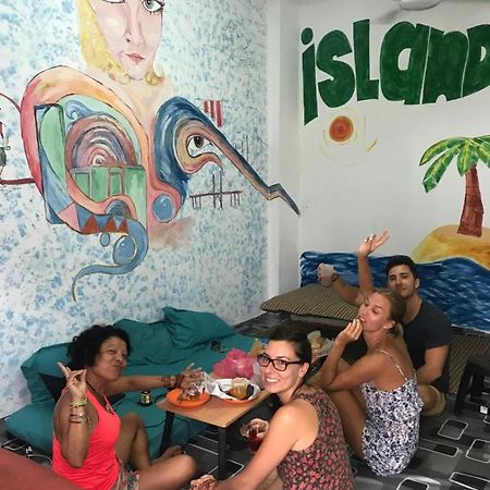B&L Islanders Inn Georgetown Luaran gambar