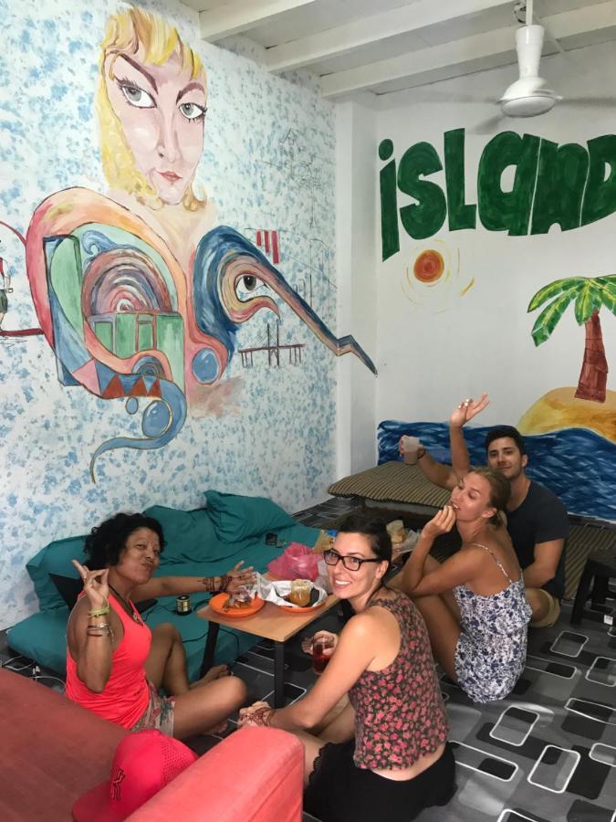 B&L Islanders Inn Georgetown Luaran gambar